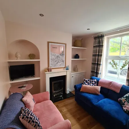City Cottage Lincoln Extérieur photo